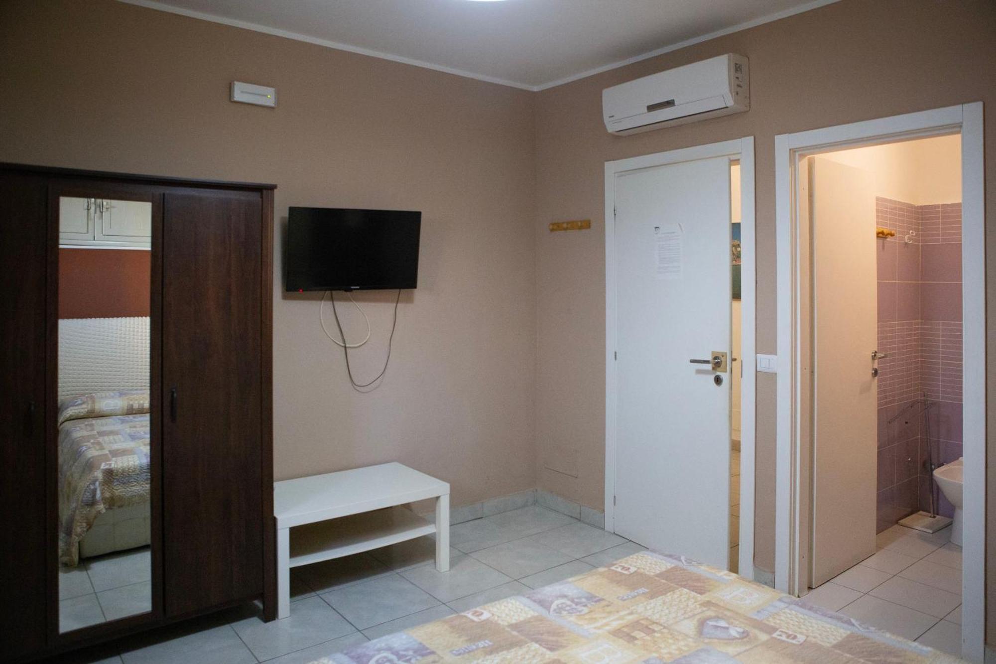 Bed and Breakfast La Casa Di Eolo Вилла-Сан-Джованни Экстерьер фото